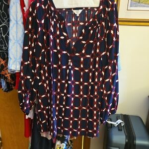 Crown & Ivy Navy and Red Geometric Blouse